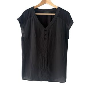 Fortune & Ivy Women’s Short Sleeved Mixed Material Blouse Black